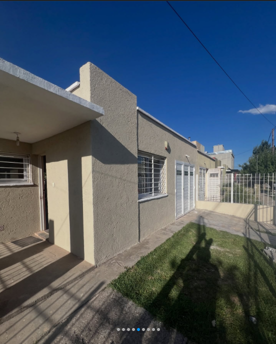 Fachada de casa pintada, después